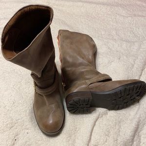 Boots, tan, faux leather